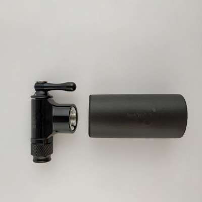 Top Selling china wholesale inflators mini CO2 bike pump Co2 Inflating Bicycle Pump co2 bike pump